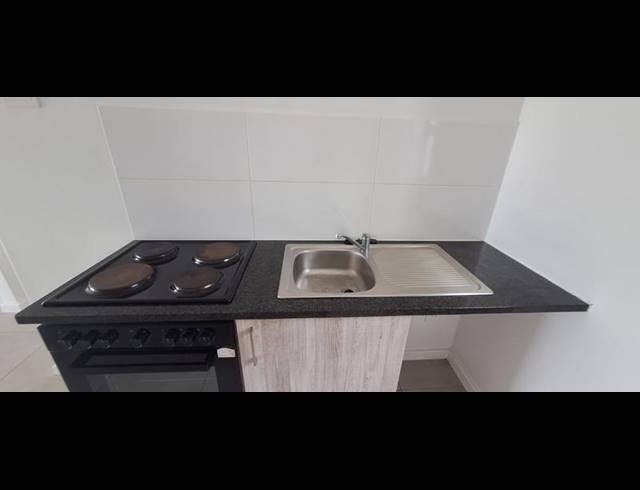 2 BEDROOM PROPERTY TO RENT IN AAN DE WIJNLANDEN